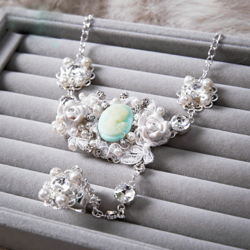 Luxury Tiara Wedding Jewelry Sets Crystal Lace Porcelain Flower Tiara & Earrings & Bridal Bracelet
