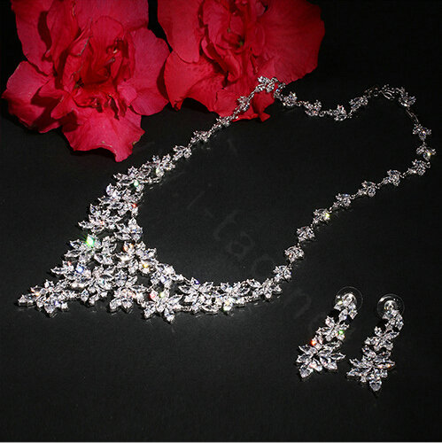 Luxury Wedding Banquet Jewelry Sets Diamond Flower Earrings & Bridal AAA Zircon Statement Necklace