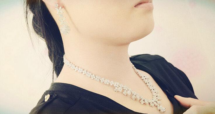 Luxury Wedding Banquet Jewelry Sets Diamond Plum Flower Earrings & Bridal Zircon Statement Necklace