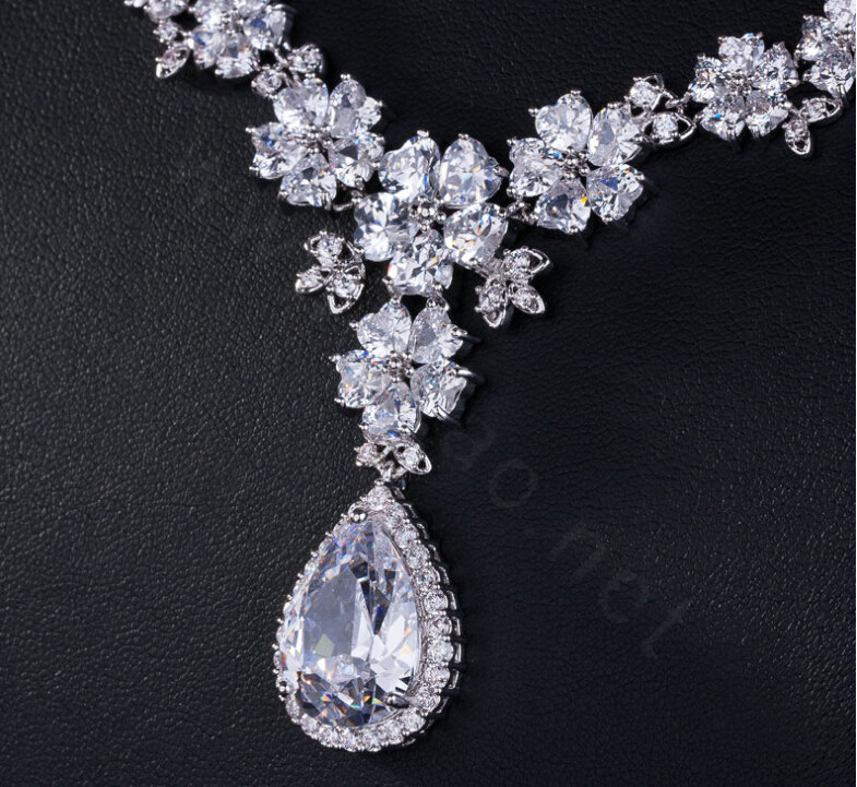 Luxury Wedding Banquet Jewelry Sets Diamond Water-drop Flower Earrings & Bridal Zircon Statement Necklace