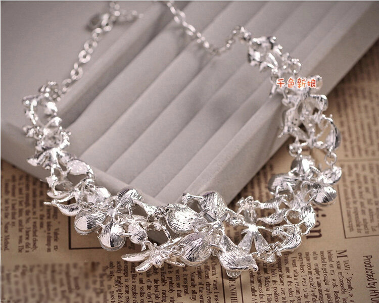 Luxury Wedding Bridal Accessories Butterfly Flower Crystal Necklace Earrings Tiara Sets