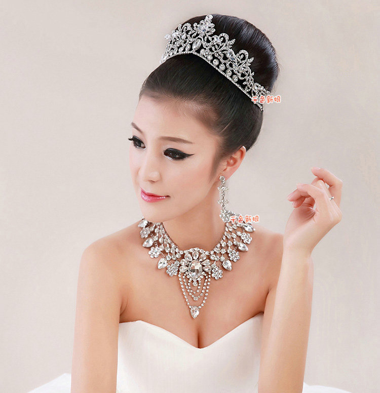 Luxury Wedding Bridal Accessories Flower Crystal Princess Tiara Necklace Earrings Sets