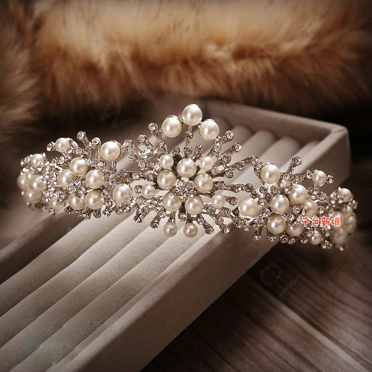 Luxury Wedding Bridal Accessories Pearl Crystal Flower Tiara Necklace Earrings Sets
