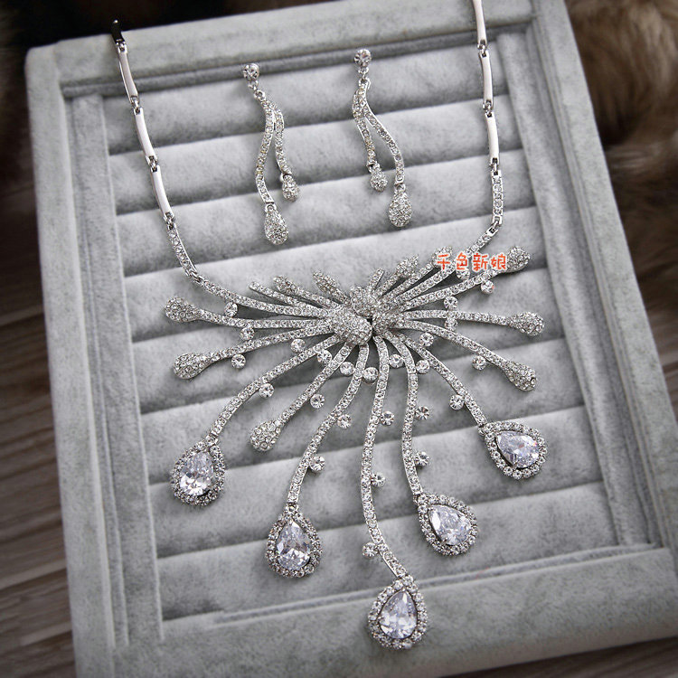 Luxury Wedding Bridal Accessories Water drops Diamond Crystal Necklace Earrings Sets