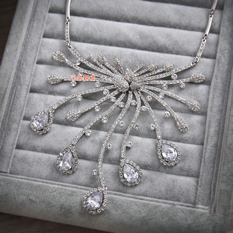Luxury Wedding Bridal Accessories Water drops Diamond Crystal Necklace Earrings Sets