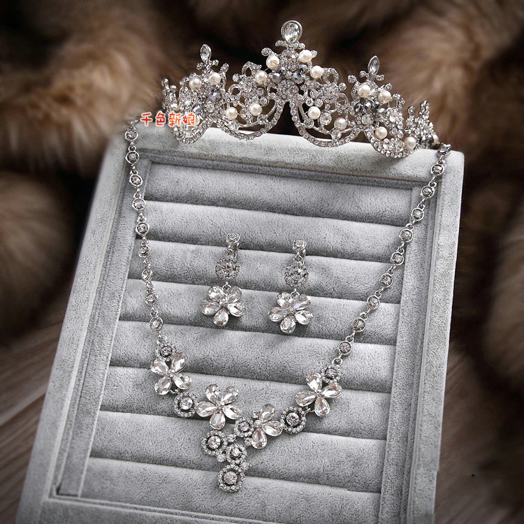 Luxury Wedding Bridal Jewelry Classic Flower Pearl Crystal Tiara Necklace Earrings Sets