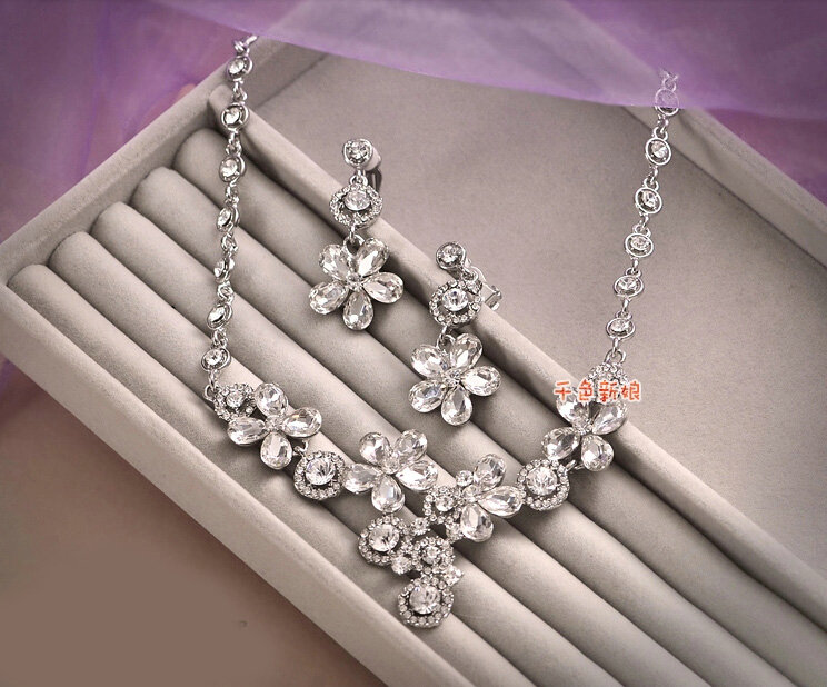 Luxury Wedding Bridal Jewelry Classic Flower Pearl Crystal Tiara Necklace Earrings Sets
