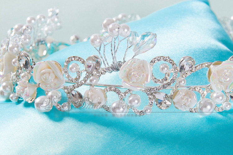 Luxury Wedding Jewelry Flower Pearl Crystal Beads Large Ring Tiaras Bridal Rhinestone Crown Hair Accessories