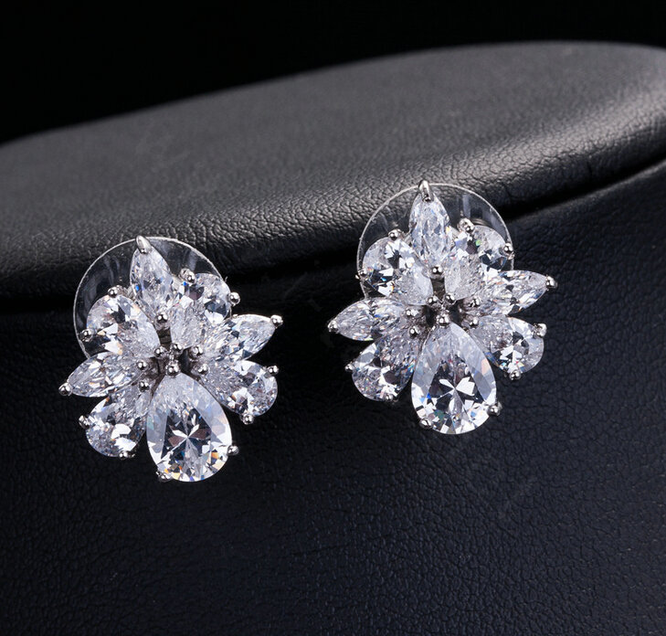 Luxury Wedding Jewelry Sets Including 1 Pair Flower Stud Earrings & Bridal Zircon Statement Necklace