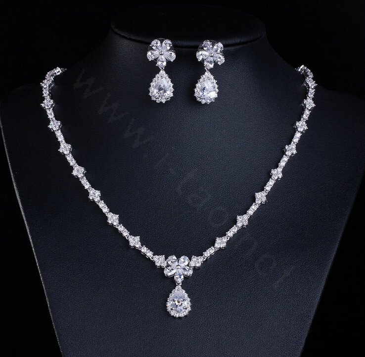 Simple Banquet Wedding Jewelry Sets Flower Water-drop Diamond Earrings & Bridal Zircon Necklace