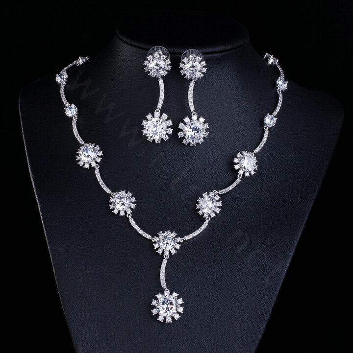 Simple Banquet Wedding Jewelry Sets Sun flower Diamond Earrings & Bridal Zircon Necklace