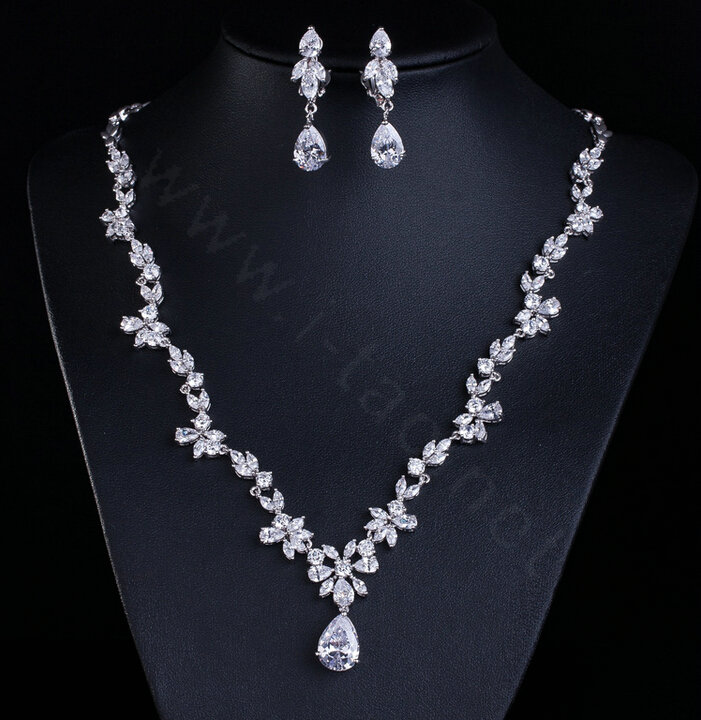 Simple Banquet Wedding Jewelry Sets Water-drop Flower Diamond Earrings & Bridal Zircon Necklace
