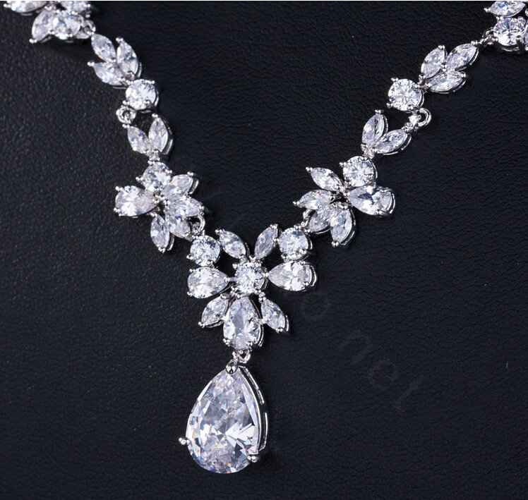 Simple Banquet Wedding Jewelry Sets Water-drop Flower Diamond Earrings & Bridal Zircon Necklace