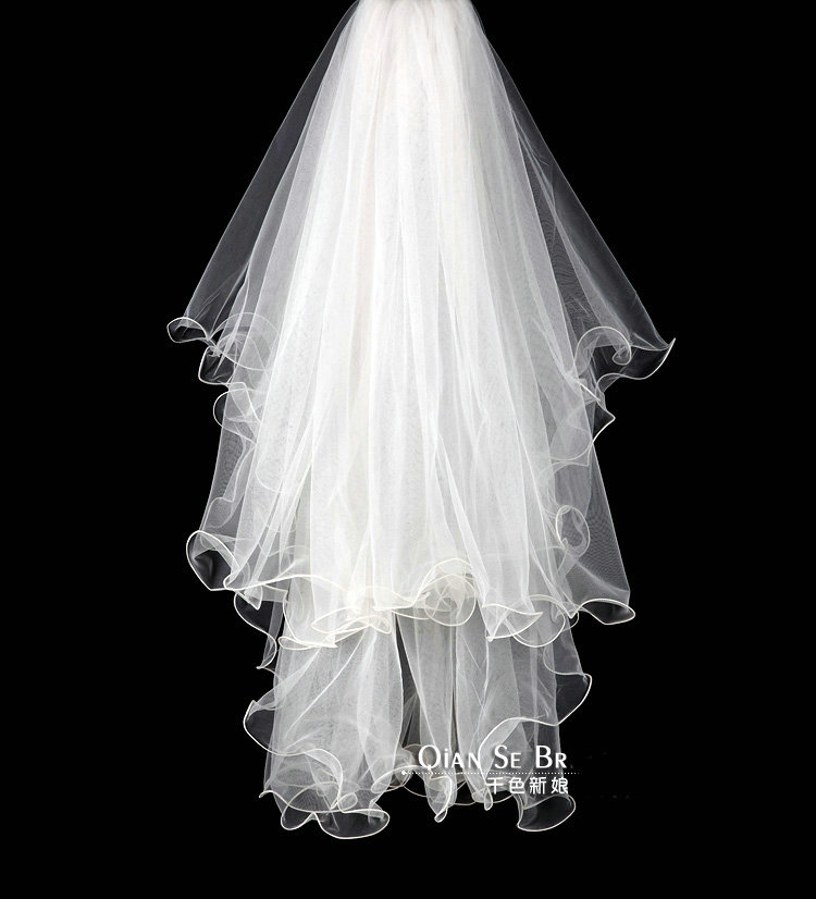 Classic Romantic Cathedral Crimping Fluffy Multilayer White Bridal Wedding Veil / Bride Care Cloth
