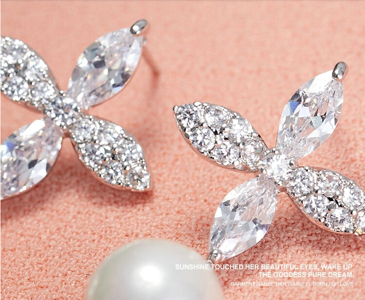 Elegant Wedding Bridal Europe Clovers Pearl Zircon Eardrop Earrings Woman Jewelry