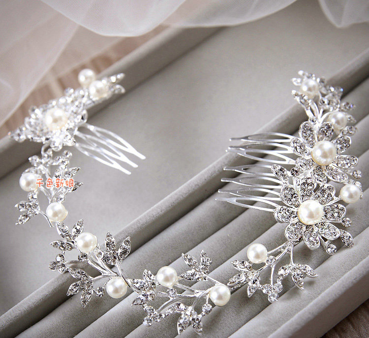 Elegant Wedding Headdress Pearl Flower Crystal Rhinestone Bridal Headband Hair Comb Accessories