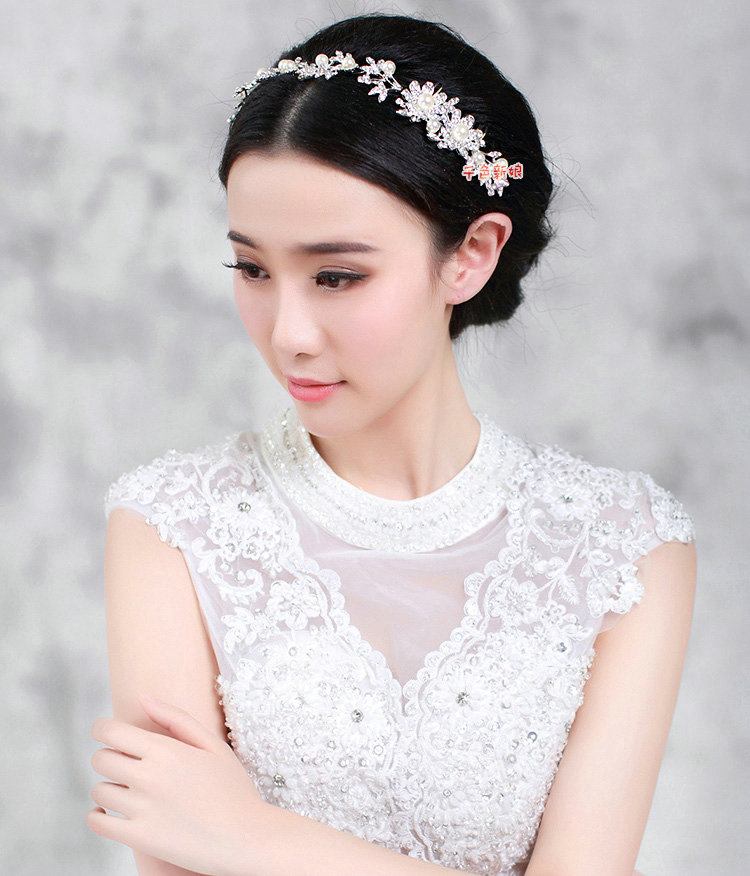 Elegant Wedding Headdress Pearl Flower Crystal Rhinestone Bridal Headband Hair Comb Accessories