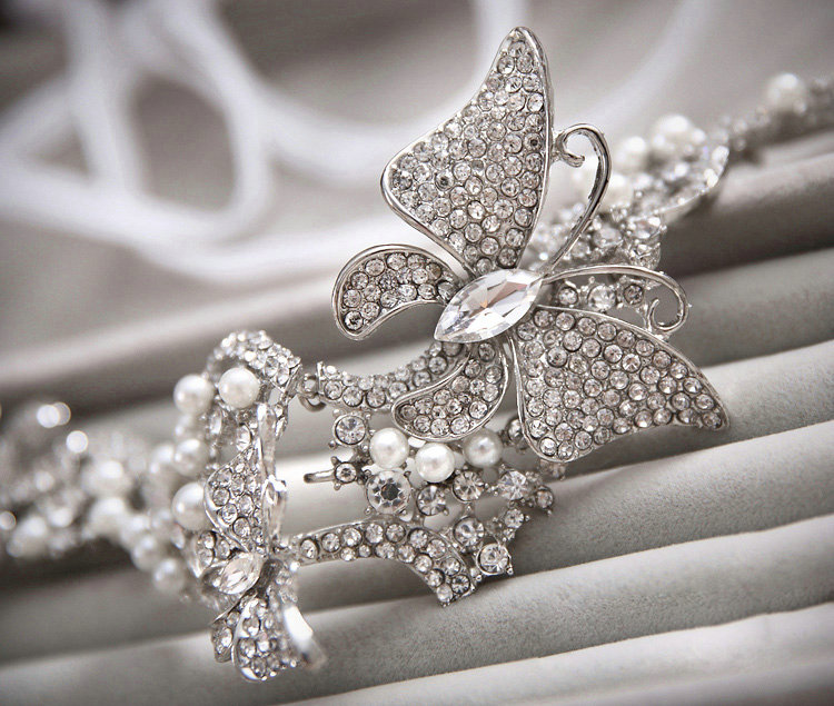 Elegant Wedding Headdress Rhinestone Crystal Pearl Butterfly Bridal Headband Ribbon Hair Accessories