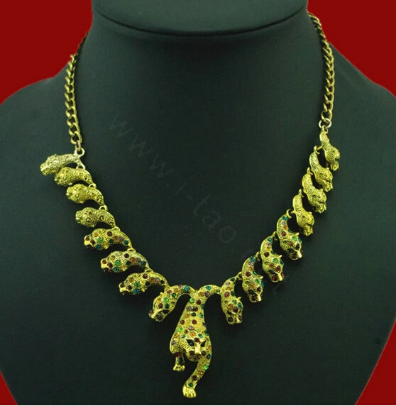 Europe Fashion Exaggeration Women Gold-plated Punk Metal Diamond Cheetahs Bib Necklace Clavicle Chain