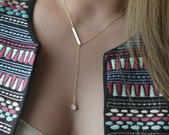 Fashion Simple Retro Women Sheet Metal Gold-plated Crystal Tassel Necklace Clavicle Chain Jewelry