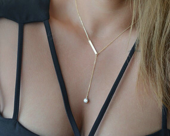 Fashion Simple Retro Women Sheet Metal Gold-plated Crystal Tassel Necklace Clavicle Chain Jewelry