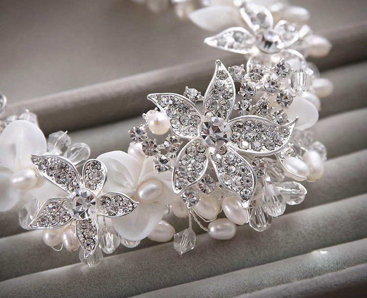 High-end Wedding Lace Flower Crystal Bead Rhinestone Freshwater Pearl Bridal Necklace Earrings Sets