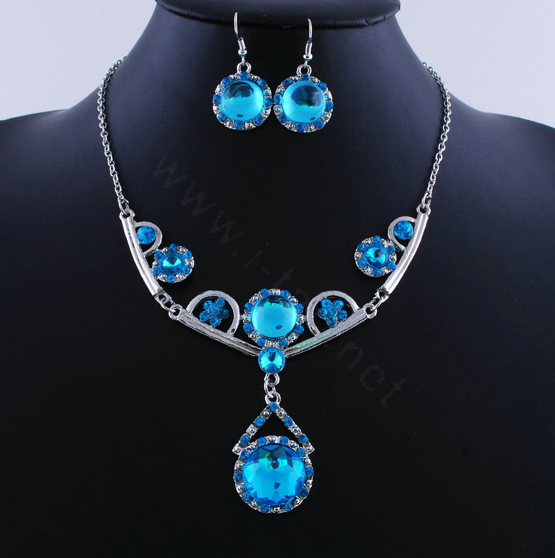 High quality Retro Wedding Bridal Alloy Circular Blue Rhinestone Pendant Necklace Earrings Set Bridesmaid