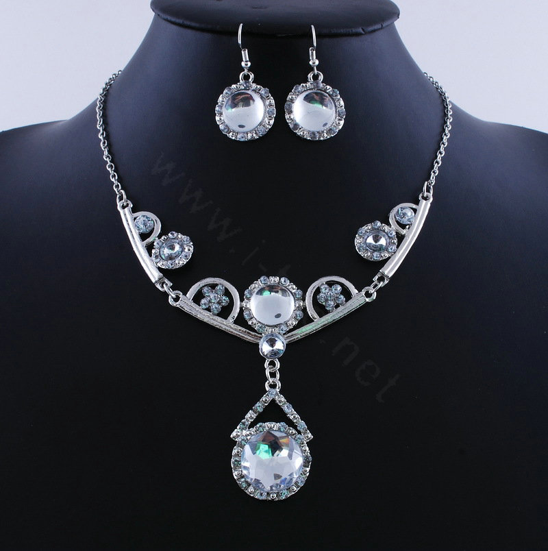 High quality Retro Wedding Bridal Alloy Circular Clear Rhinestone Pendant Necklace Earrings Set Bridesmaid
