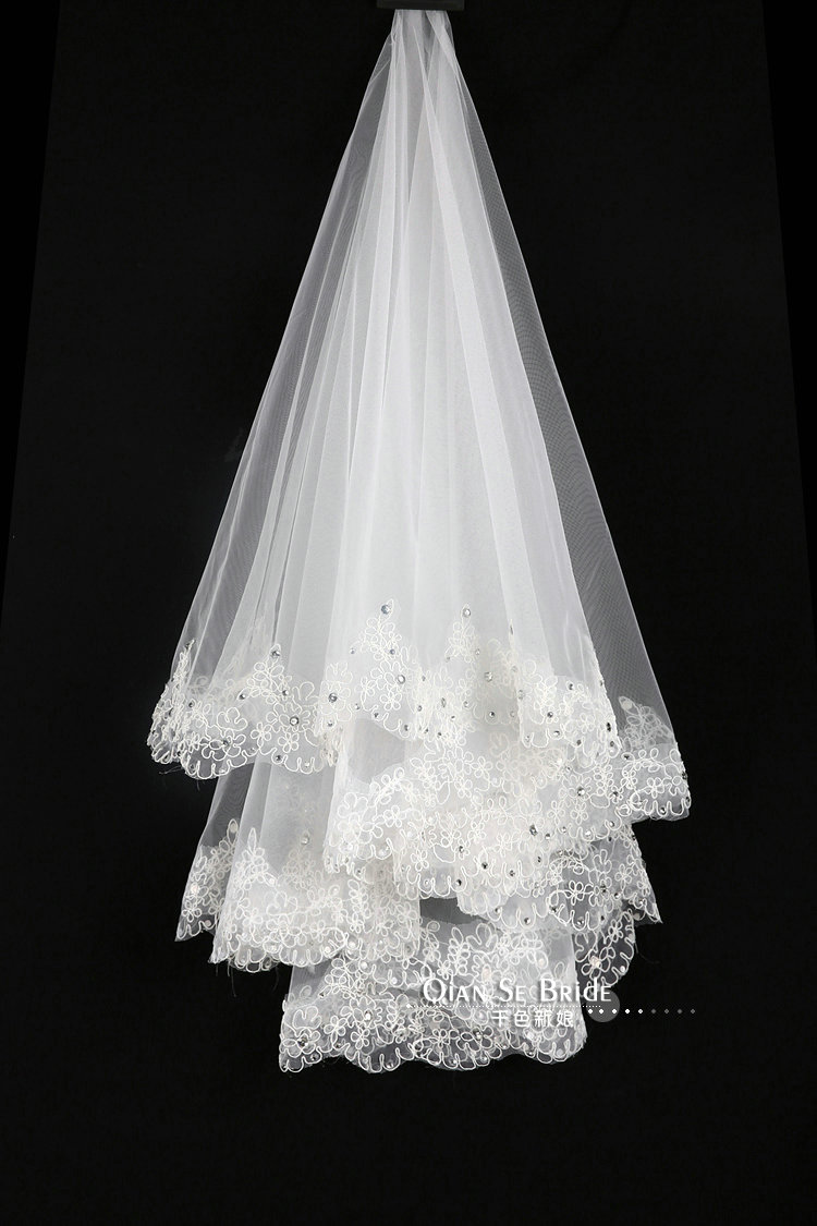 Luxury Cathedral Long Handmade Lace Flower Rhinestone Bridal Wedding Veil Bride Deco