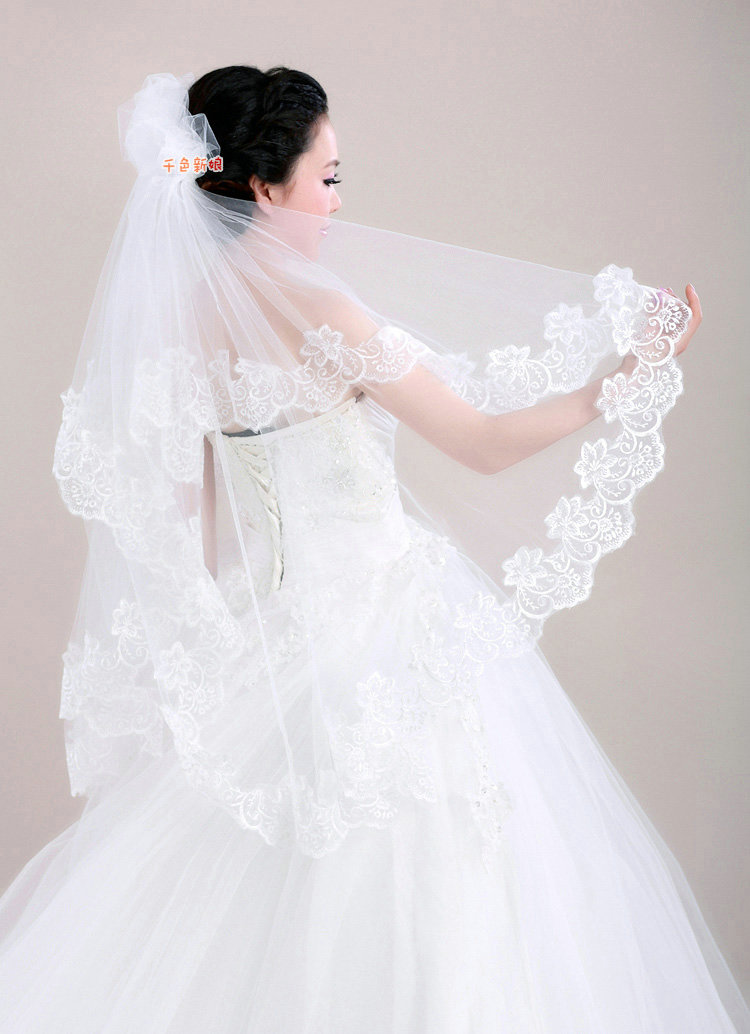 Romantic Cathedral Multilayer 300cm Length Lace Flower Edge Bridal Wedding Veil Hot Sell