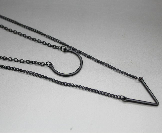 Unique Fashion Women Double layer Black Gold-plated Geometry Triangular Necklace Clavicle Chain