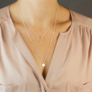 Unique Fashion Women Double layer Gold-plated Metal Circle Ring Sequins Necklace Clavicle Chain