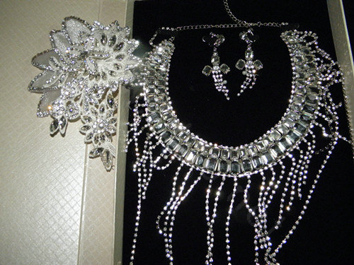 Calssic Bride Delicate Lace Flower Rhinestone Tassel Wedding Necklace Bridal Shoulder Chain Dress Jewelry