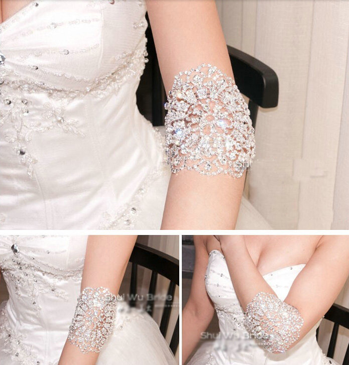 Calssic Rhinestone Married Bridal Hand Bracelet Wedding Jewelry Crystal Hollow Armlet Chain