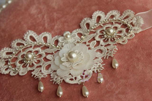 Elegant Pearl Rhinestone Lace Flower Bridal Armlet Wedding Party Perform Bracelet Arm Chain Accessories