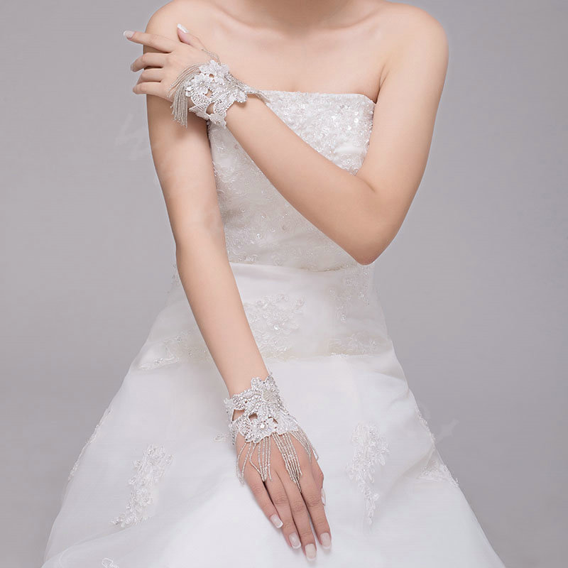 Elegant Rhinestone Lace Flower Bridal Wristlet Wedding Dress Stage Beads Tassel Bracelet Chain Accessories