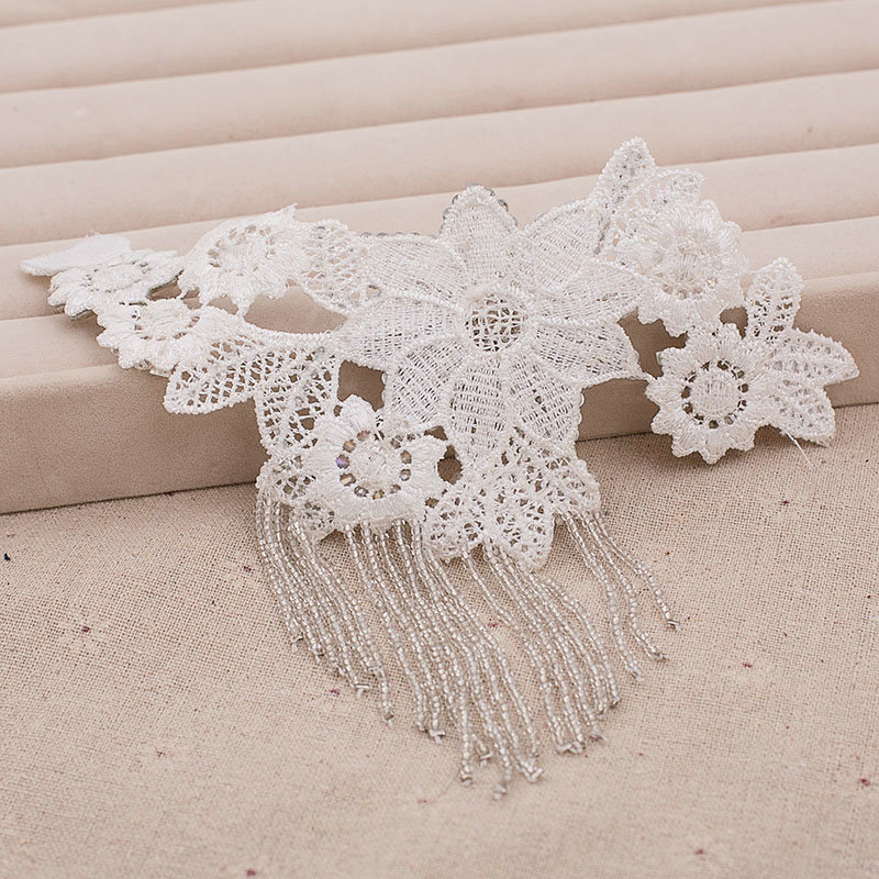 Elegant Rhinestone Lace Flower Bridal Wristlet Wedding Dress Stage Beads Tassel Bracelet Chain Accessories