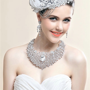 European Fashion Crystal Bridal Necklace Chain Rhinestone Shoulder Chain Wedding Jewelry