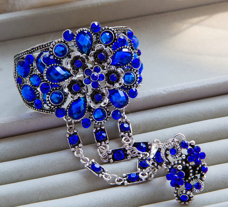 European Retro Blue Rhinestone Flower Bridal Bracelet Wedding Dress Crystal Bangle Chain Jewelry