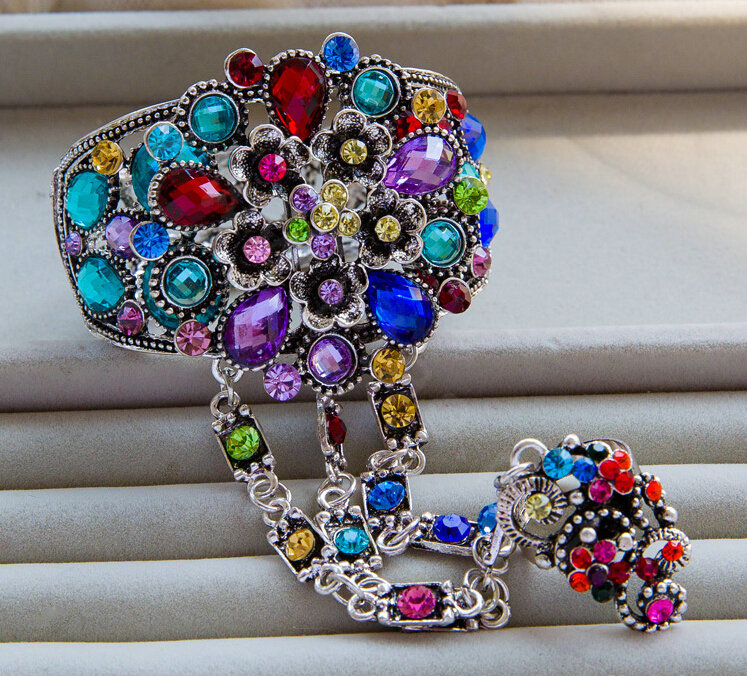 European Retro Multicolour Rhinestone Flower Bridal Bracelet Wedding Dress Crystal Bangle Chain Jewelry