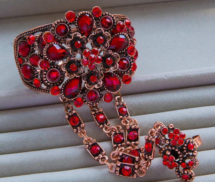 European Retro Rose Gold Red Rhinestone Flower Bridal Bracelet Wedding Dress Crystal Bangle Chain Jewelry