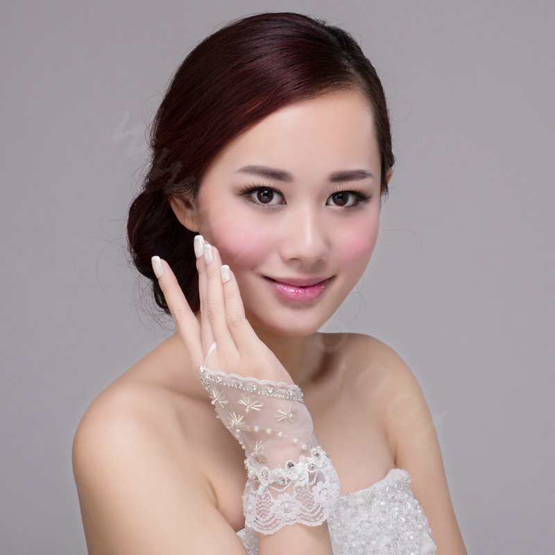Fashion Pearl Rhinestone Lace Bridal Wristlet Wedding Dress Stage Beads Bracelet Chain Accessories