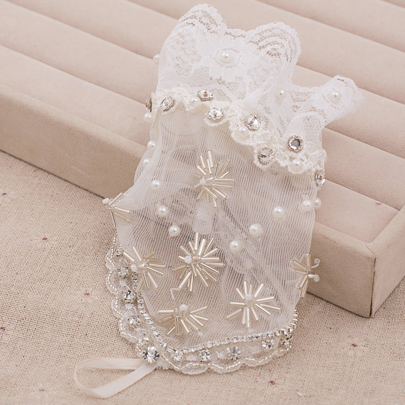 Fashion Pearl Rhinestone Lace Bridal Wristlet Wedding Dress Stage Beads Bracelet Chain Accessories