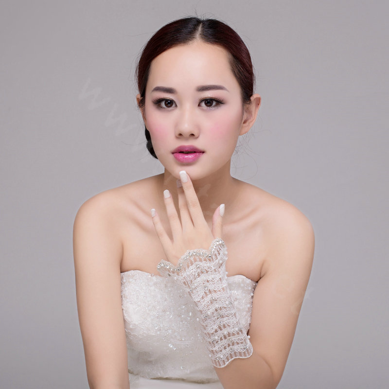 Korea Retro Lace Flower Bridal Wristlet Wedding Dress Rhinestone Crystal Bracelet Chain Accessories