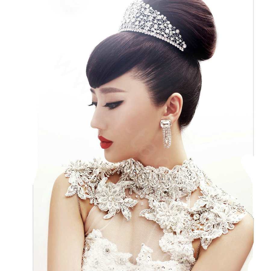 Luxurious Bride Delicate Lace Flower Crystal Wedding Necklace Rhinestone Bridal Shoulder Chain Jewelry
