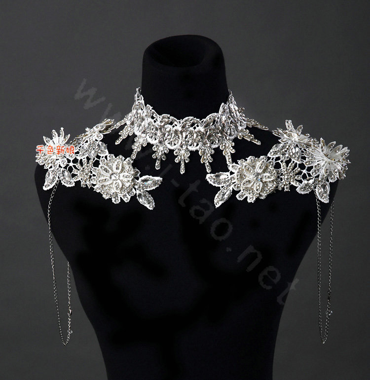 Luxurious Bride Delicate Lace Flower Crystal Wedding Necklace Rhinestone Bridal Shoulder Chain Jewelry