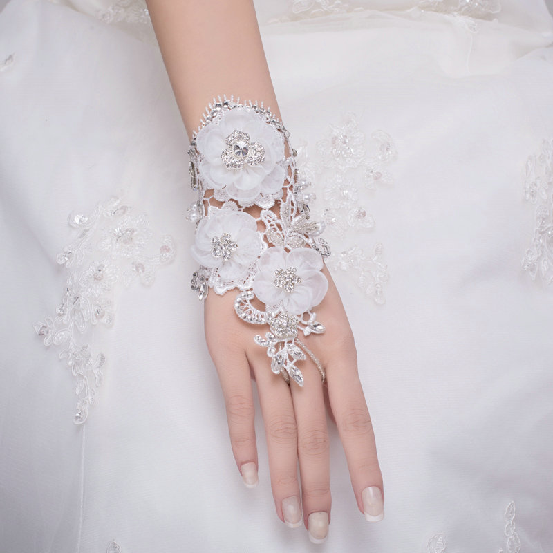 New Pearl Rhinestone Lace Flower Bridal Wristlet Wedding Dress Crystal Bracelet Chain Accessories