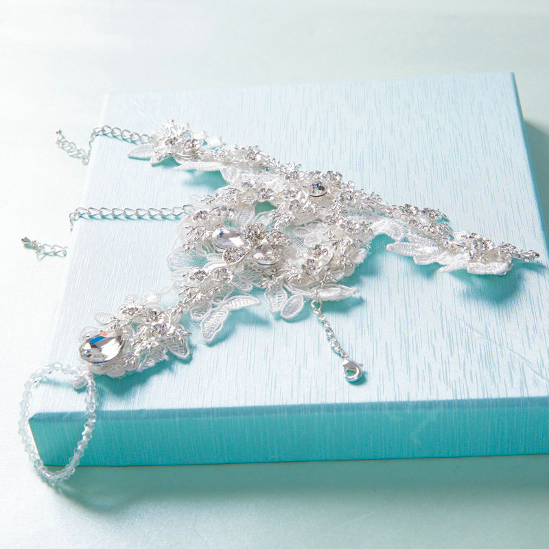 Popular Lace Flower Rhinestone Bridal Wristlet Wedding Show Dress Crystal Bracelet Chain Accessories