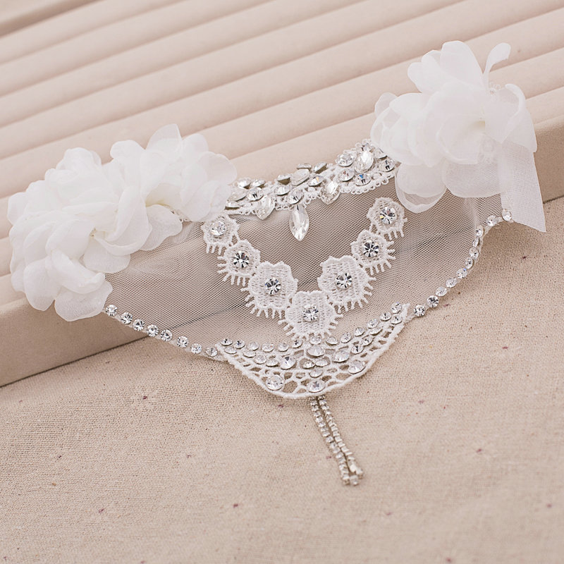 Sweety Rhinestone Lace Flower Bridal Wristlet Wedding Dress Stage Crystal Bracelet Chain Accessories