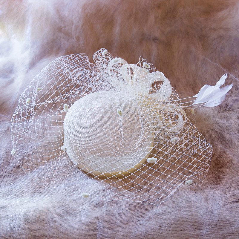 Vintage Bridal Flower Feathers Fascinator Wedding Accessories Prom Party White Gauze Hats Face Veils
